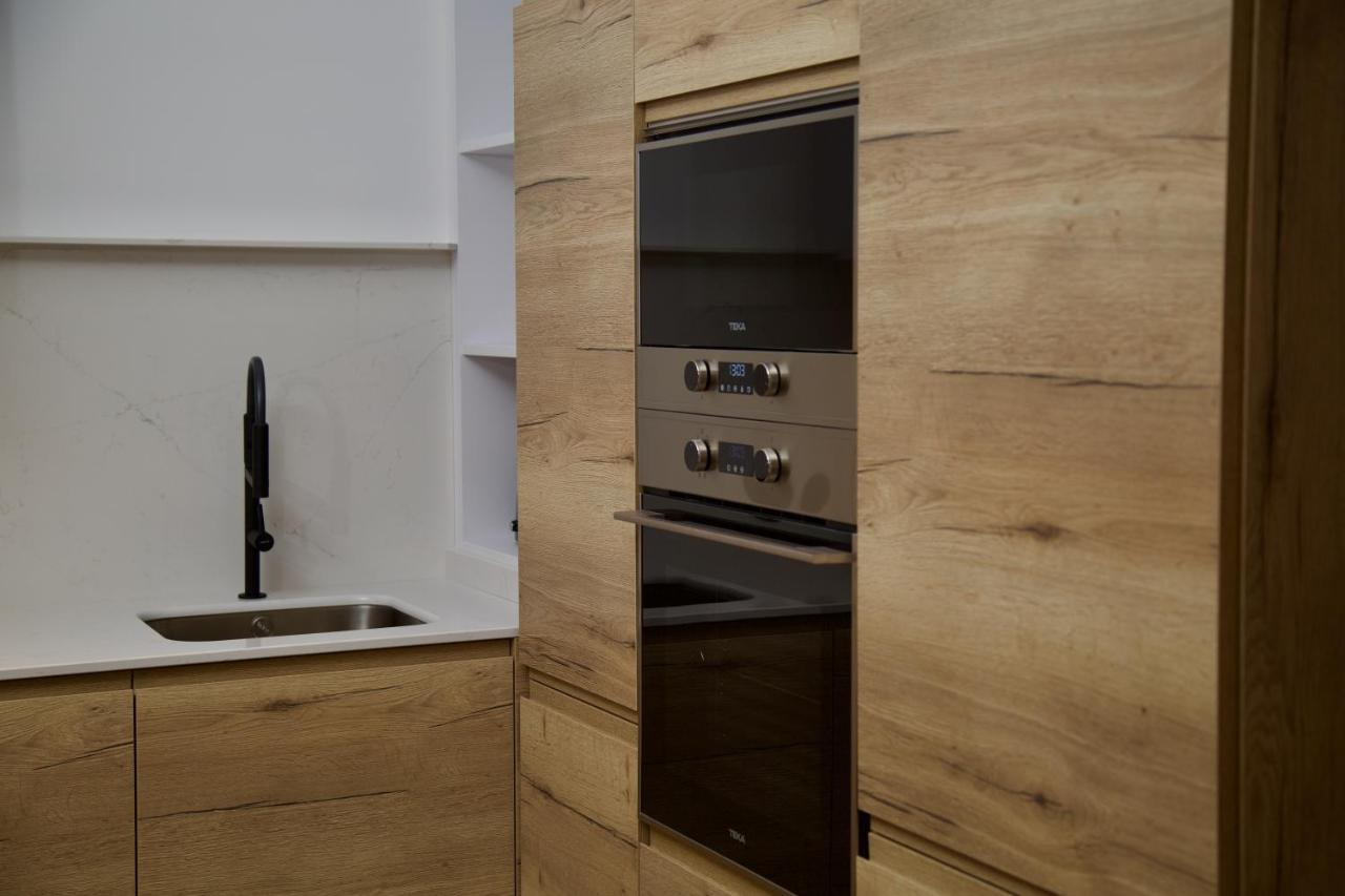 Suite 101 - 2 Bedroom Suite At Amando Perez Suites Ribadeo Exterior photo