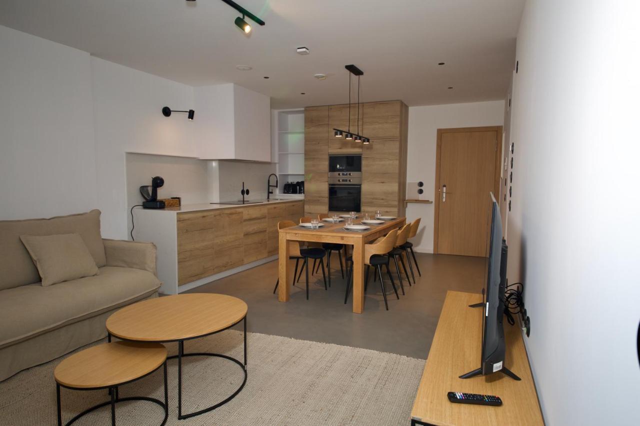 Suite 101 - 2 Bedroom Suite At Amando Perez Suites Ribadeo Exterior photo